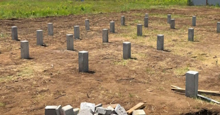 Фундамент на забивных жб сваях под ключ в Узловой - фундамент из забивных железобетонных свай цена от 3137 руб/м2